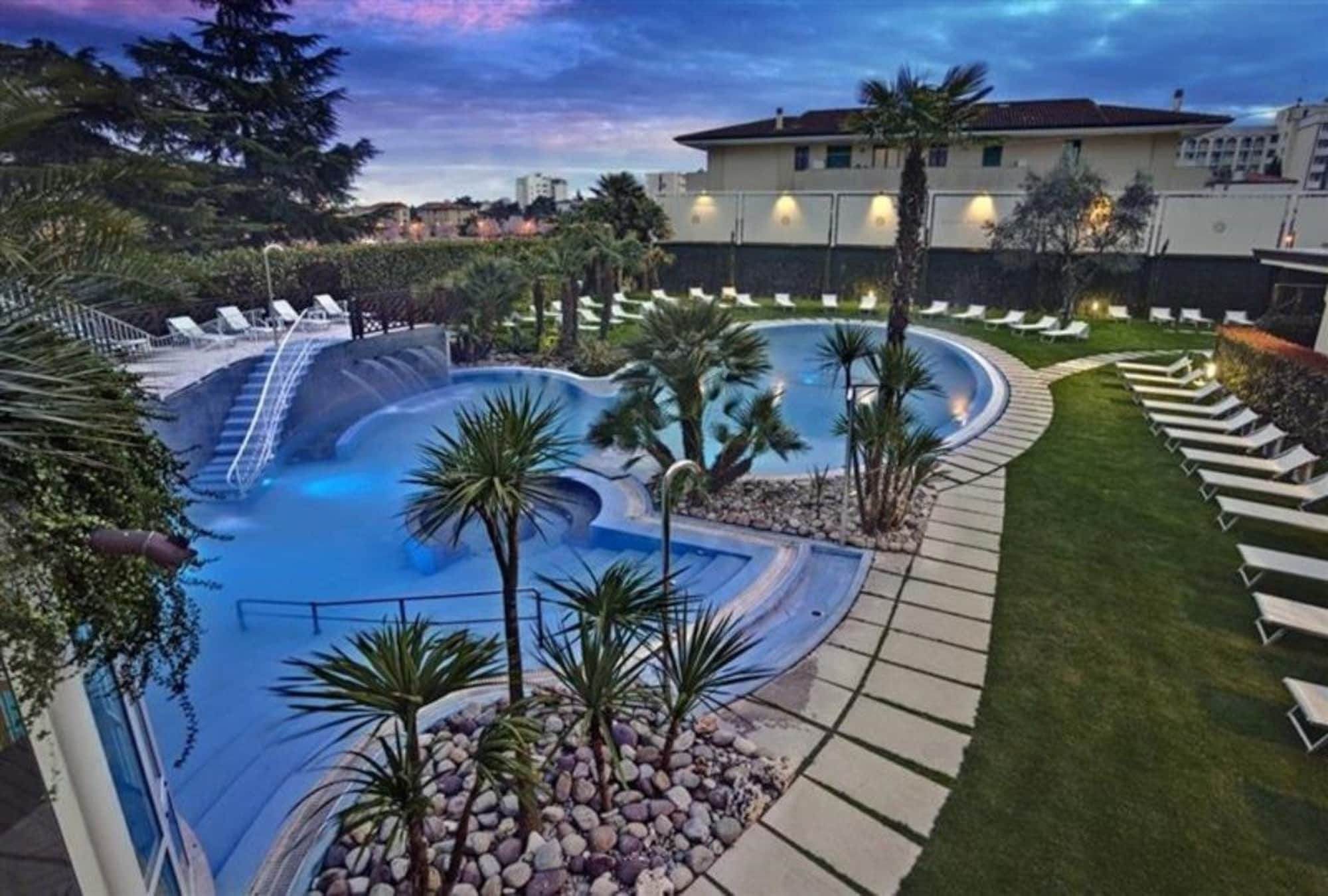 Hotel Quisisana Terme Abano Terme Esterno foto